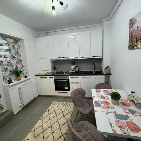 The Moon View Апартаменты